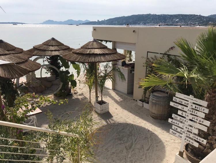 Charmant Appartement Au Coeur De Juan Les Pins Antibes Zewnętrze zdjęcie
