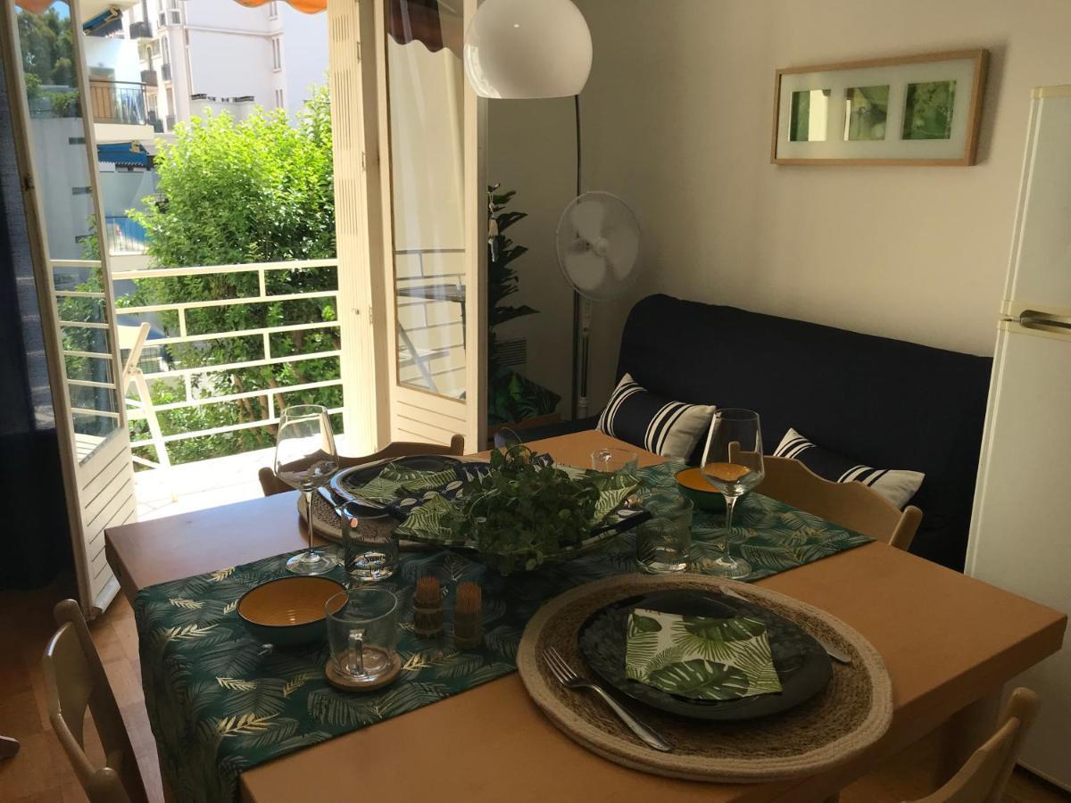 Charmant Appartement Au Coeur De Juan Les Pins Antibes Zewnętrze zdjęcie
